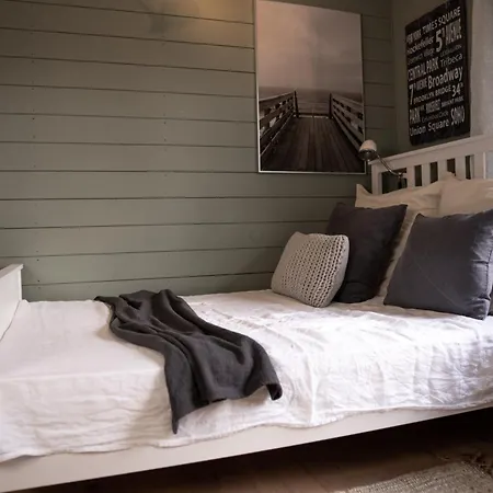 Gemuetliche In フロートー